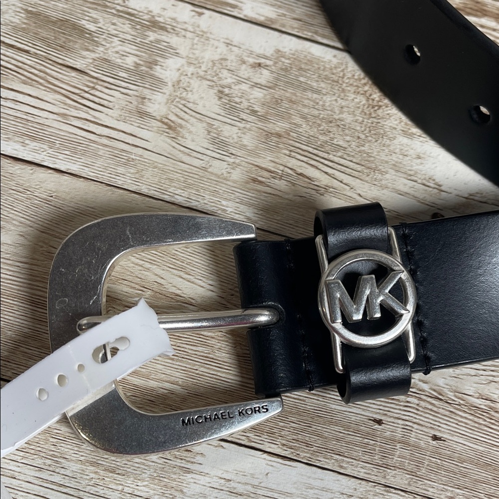 Michael Kors Black Leather Belt with Silver Logo‎ Buckle Retails $58 NWT - Picture 3 of 4
